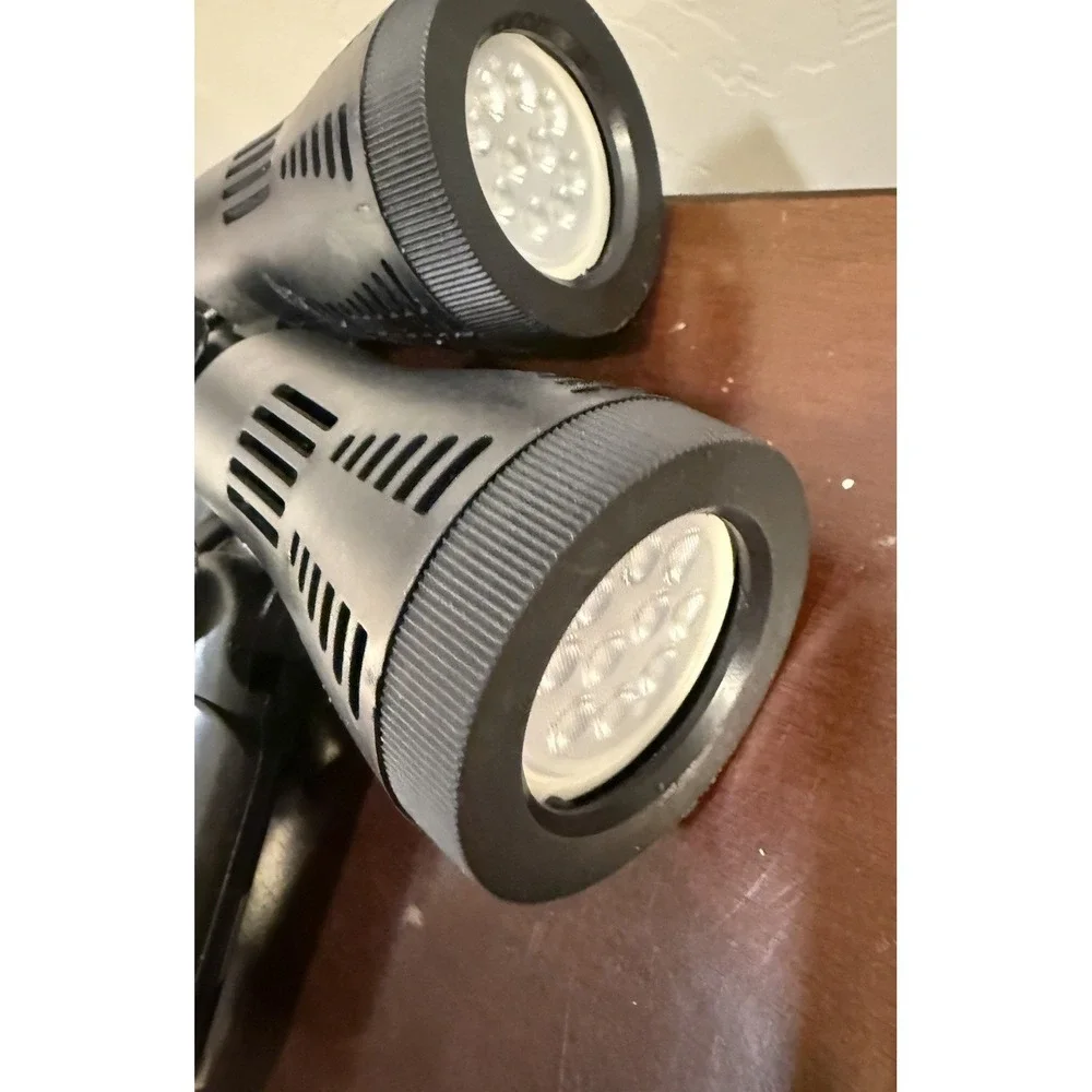 Table Top LED Photography Light Tripod Set of 2 Studio Resale Lighting Rotating‎